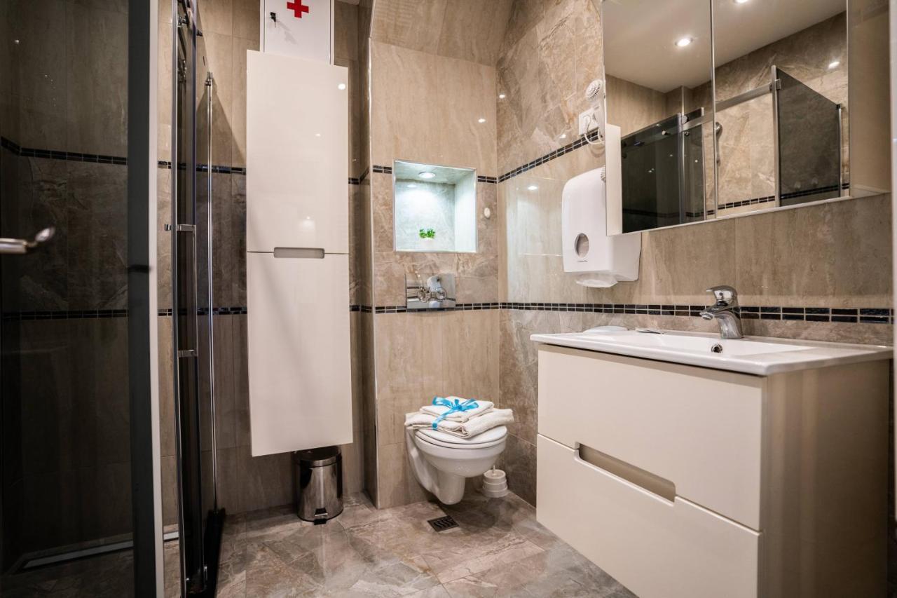 Turist Apartment Nis Ngoại thất bức ảnh