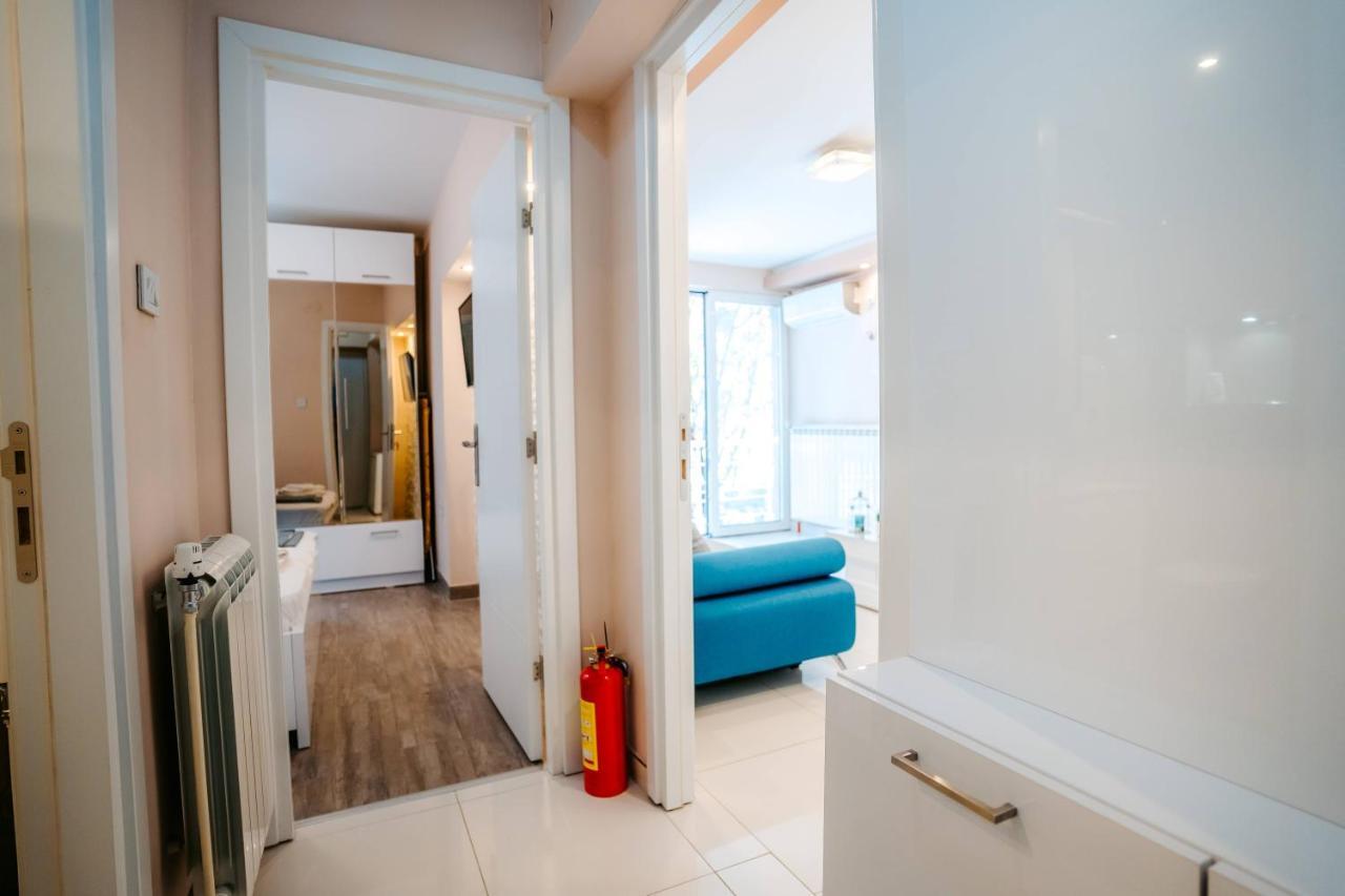 Turist Apartment Nis Ngoại thất bức ảnh
