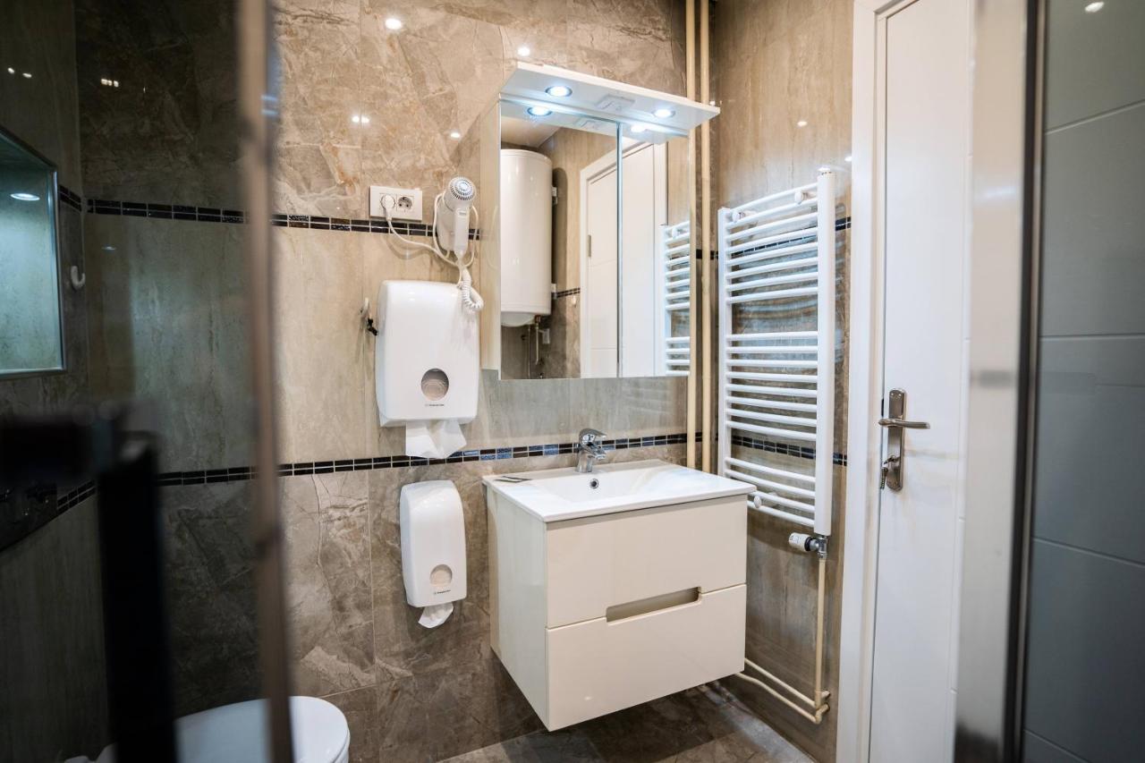 Turist Apartment Nis Ngoại thất bức ảnh